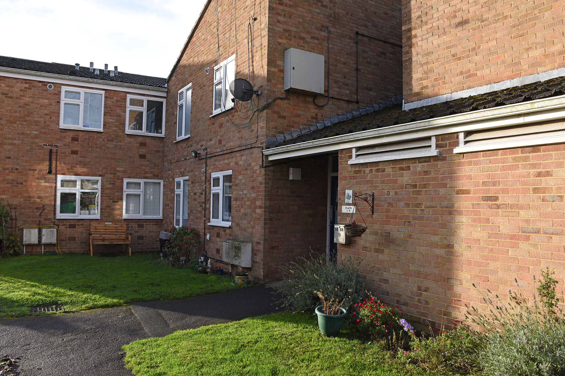 Bow Court, Swindon